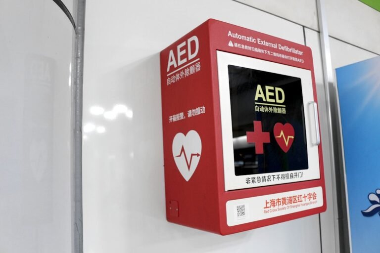 Kontrol Tekanan Darah Intensif Mengurangi Risiko Kardiovaskular: Meta-analisis RCT