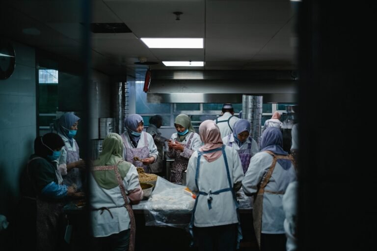 Limfoma Sistem Saraf Pusat Intraventrikular: Tinjauan Sistematis dan Implikasi Klinis